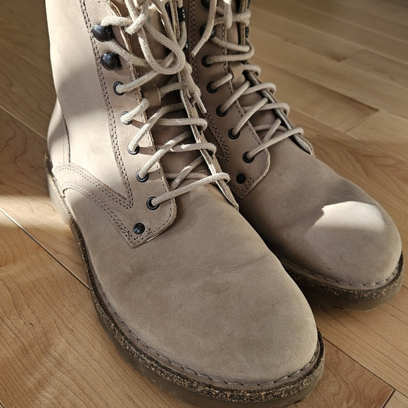 Birkenstock Shoes - Birkenstock Tan Lace Up Boots